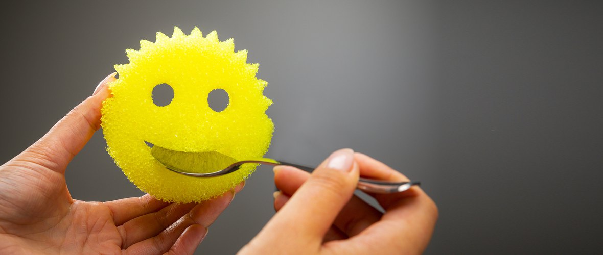 https://scrubdaddy.com/media/product/features/background_37_A39Woc0.normal.jpg