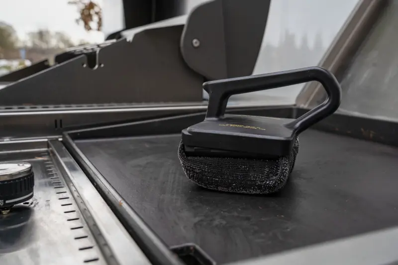 Griddle Scrubber on Grill